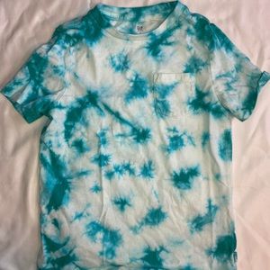 Gap tie dye